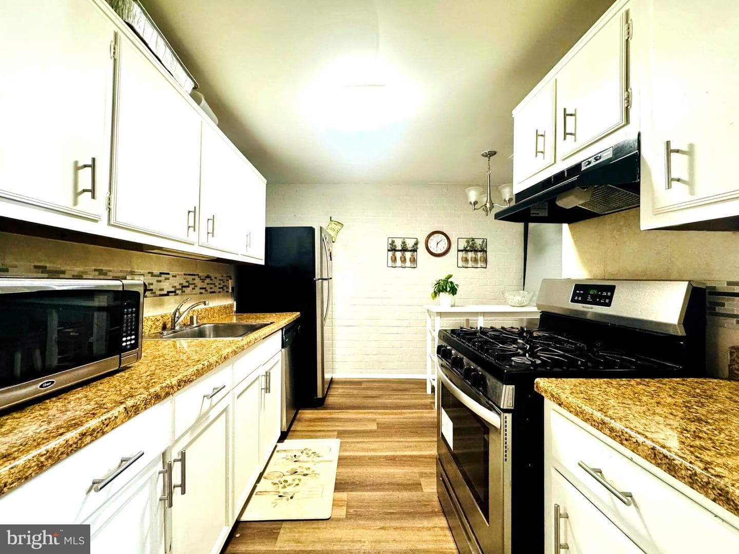 3344 Huntley Square Drive #b photo 7