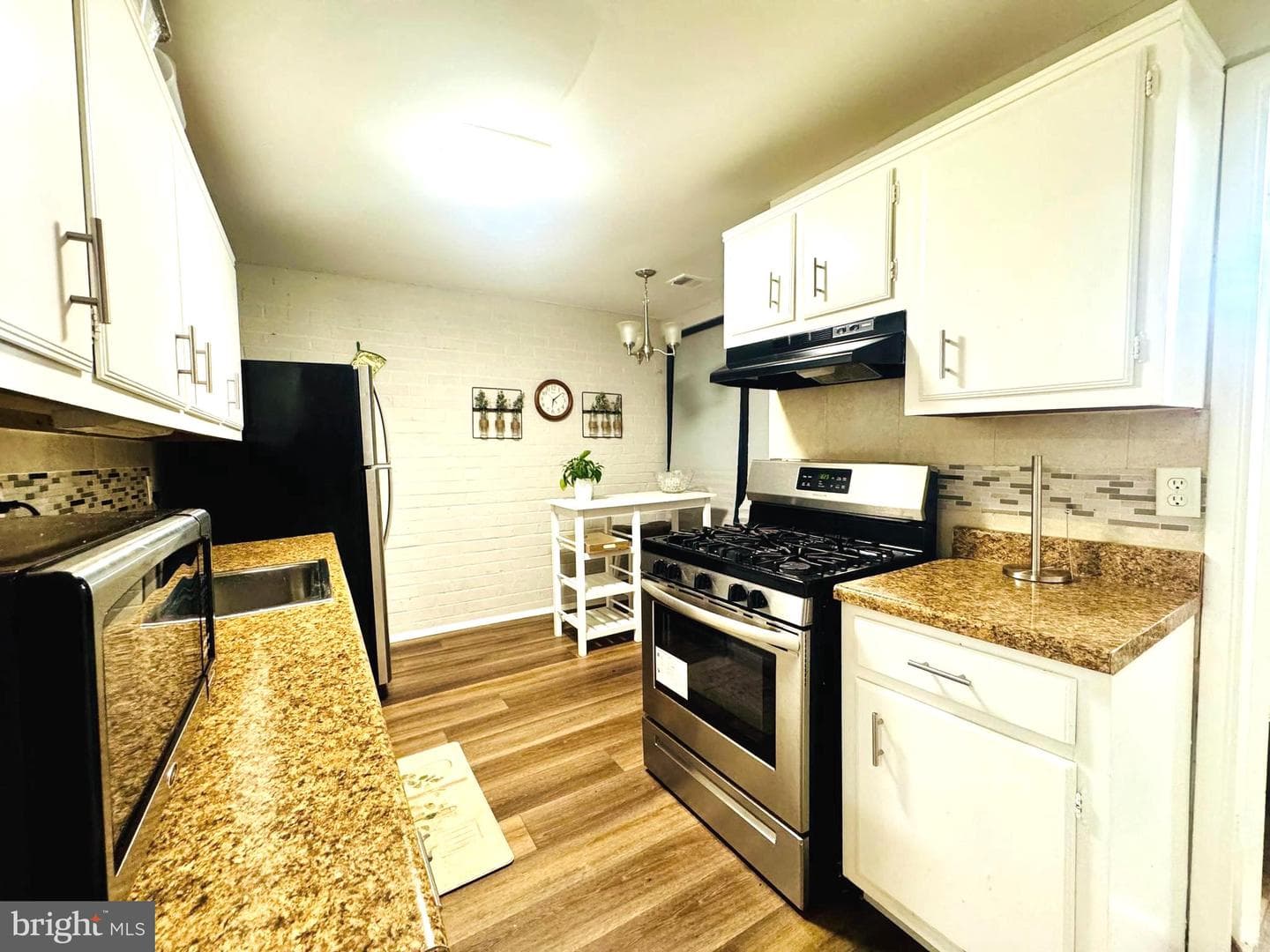 3344 Huntley Square Drive #b photo 8