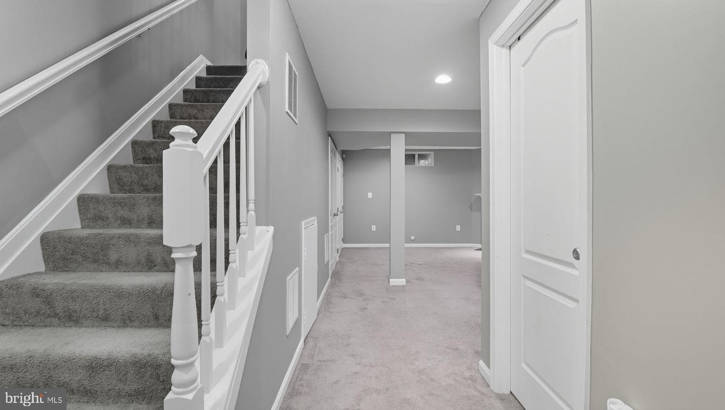 15625 Birmingham Circle photo 35