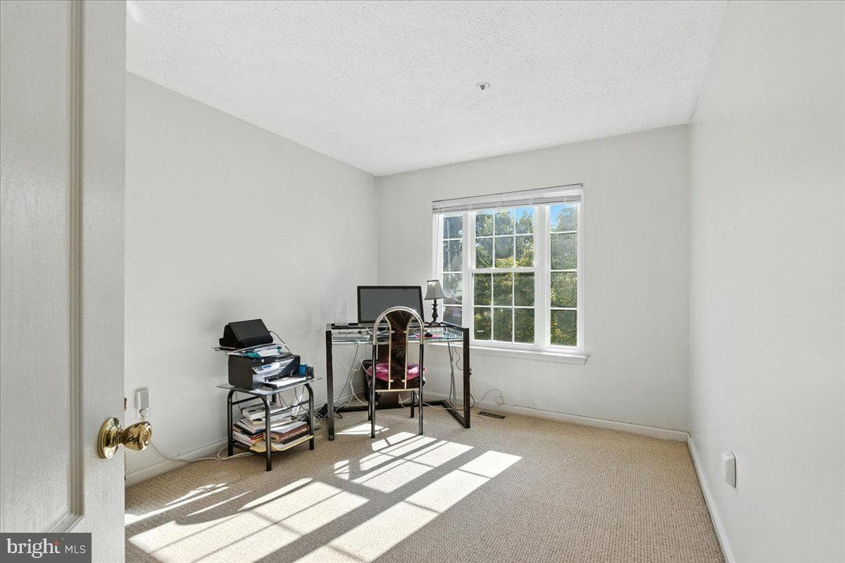 3300 Brookshire Court photo 10