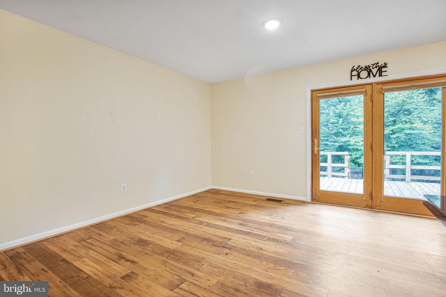 804 Cascade Drive photo 18