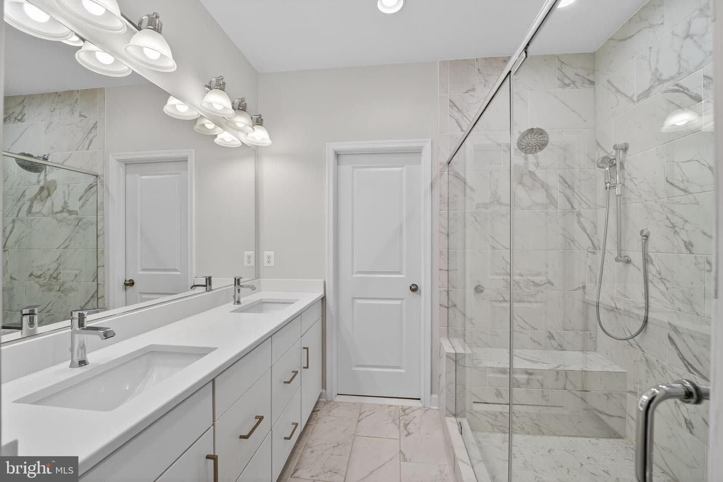 625 Halsey Way photo 17