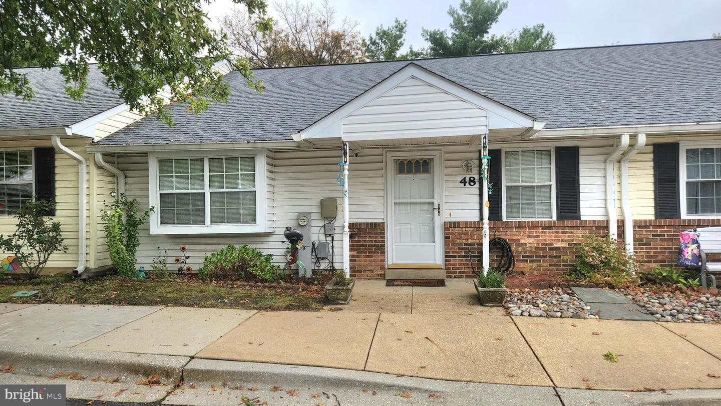 9264 Cherry Lane #48 photo 1