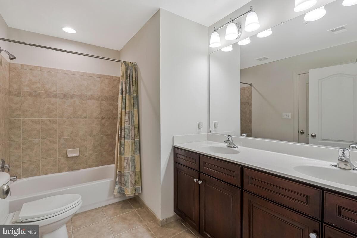 1308 Saint James Road photo 28