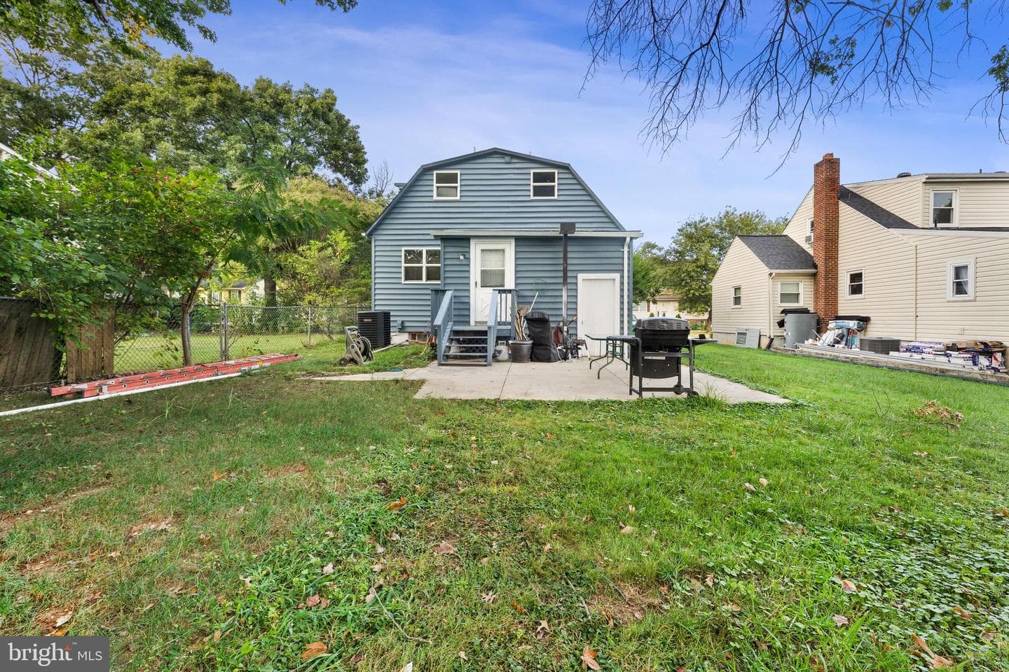 8205 Willow Street photo 22