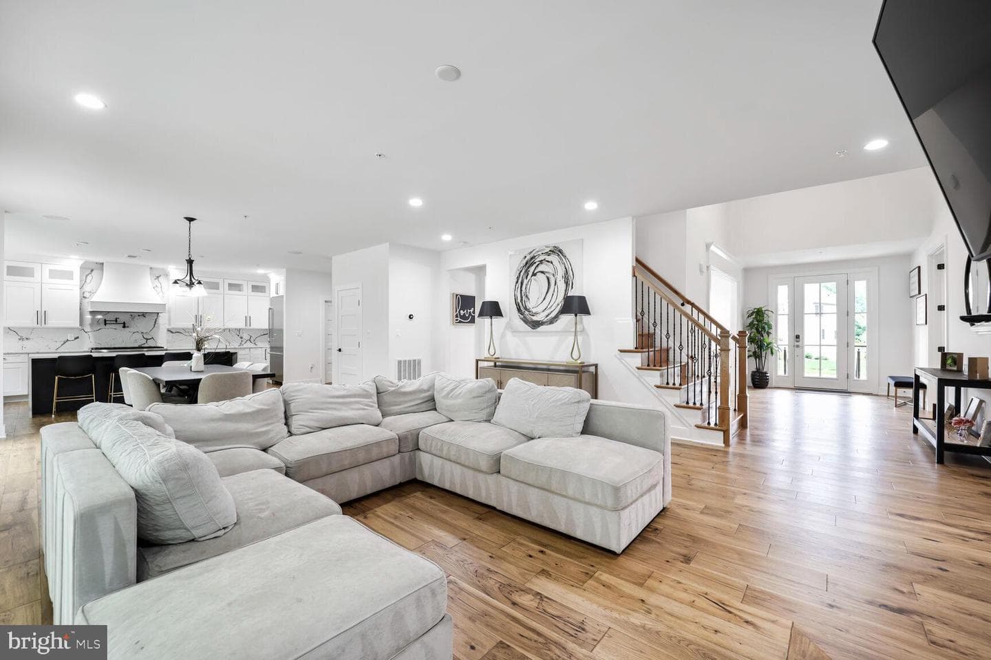 4804 Bridle Ridge Road photo 10