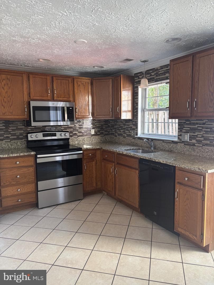 7127 Branchwood Pl photo 2