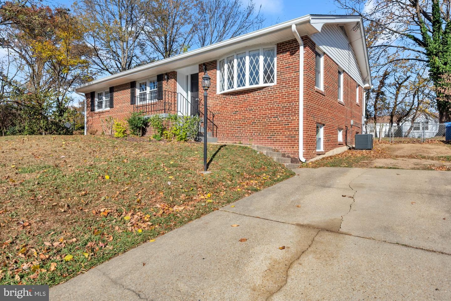 5804 Goucher photo 3
