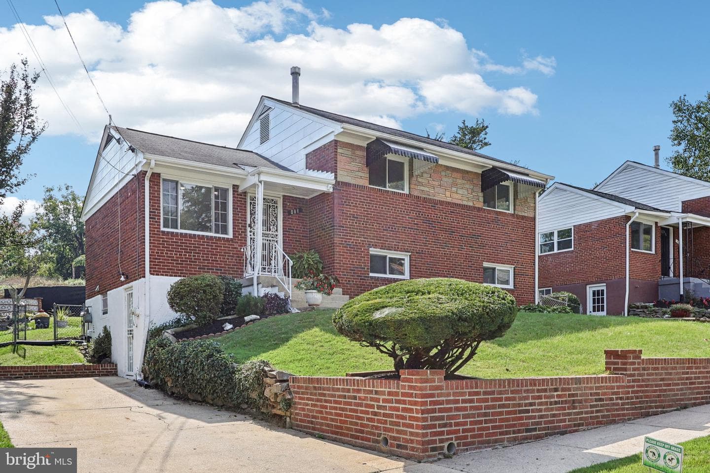 423 Saint Margarets Drive photo 4