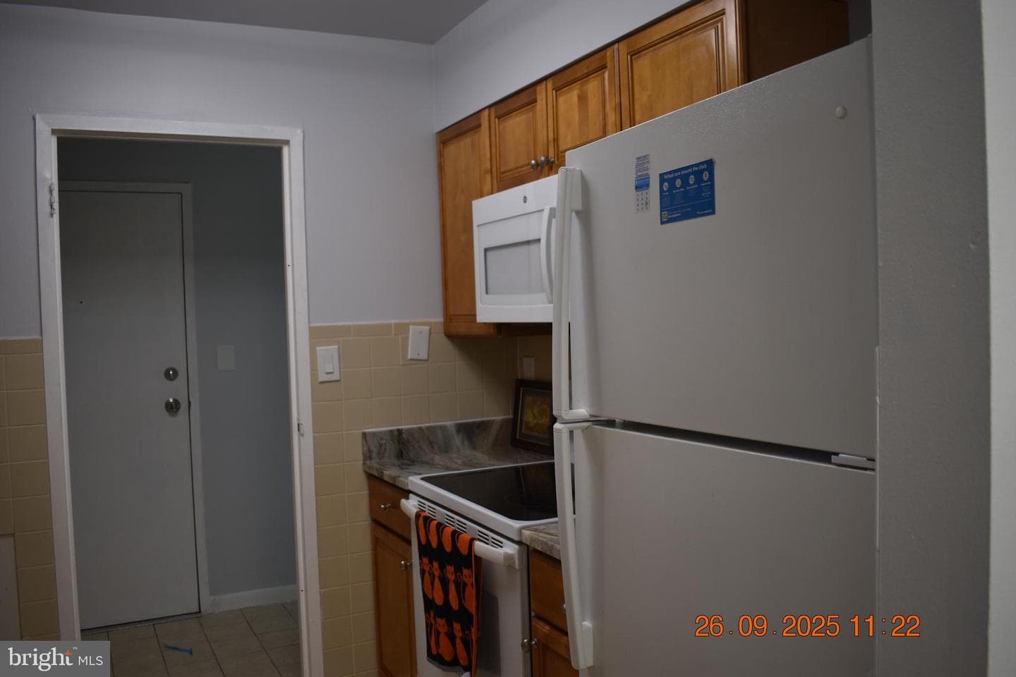 6926 Hanover Parkway #3 photo 2