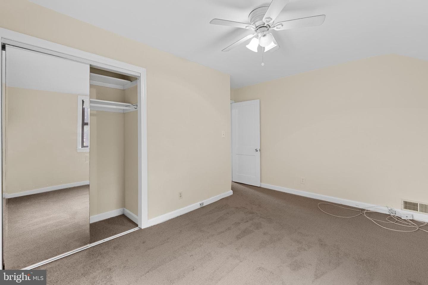 7119 Buchanan Street photo 16