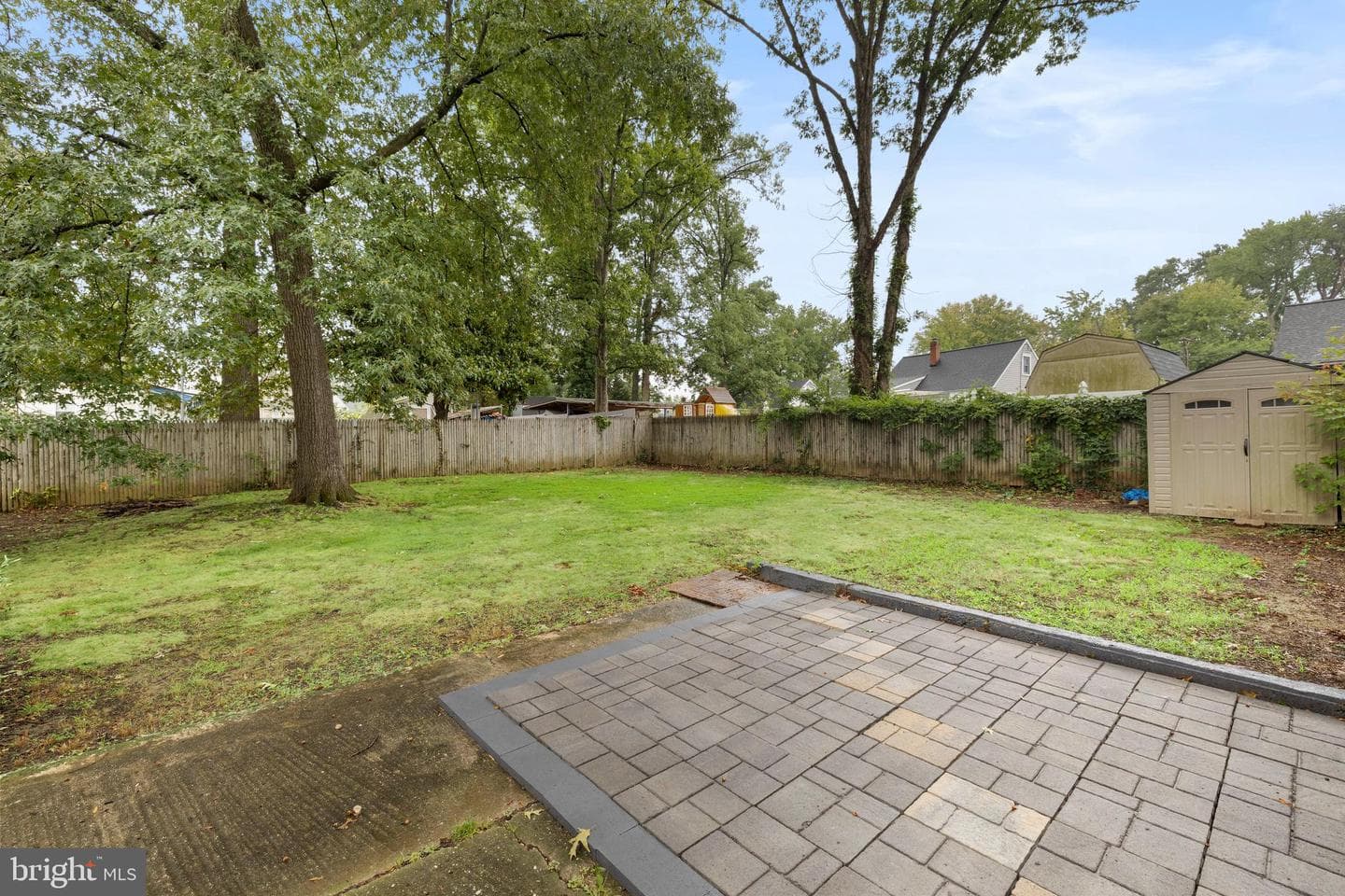 7119 Buchanan Street photo 24