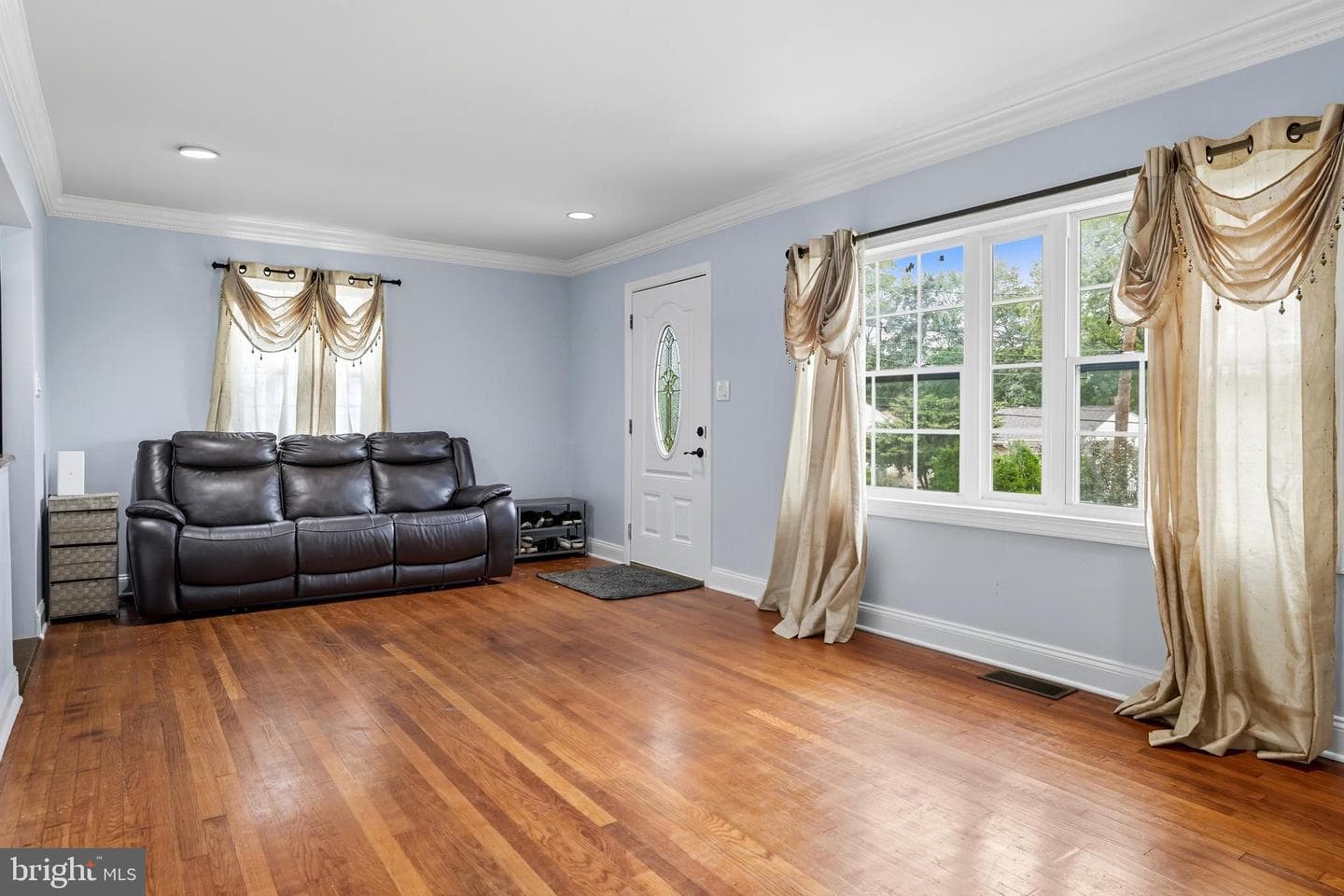 5117 Hollywood Road photo 6