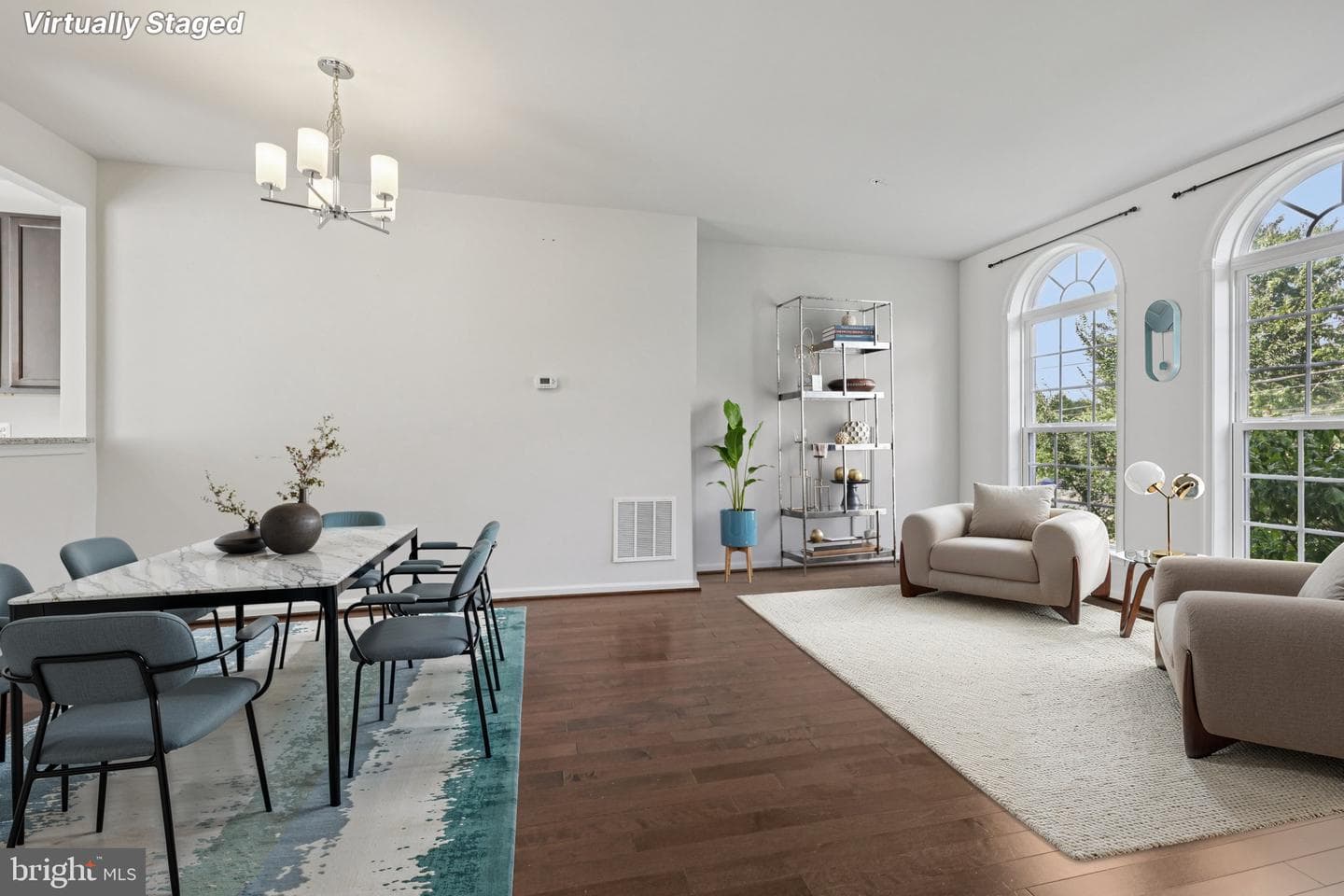 1613 Wesbourne Drive photo 9