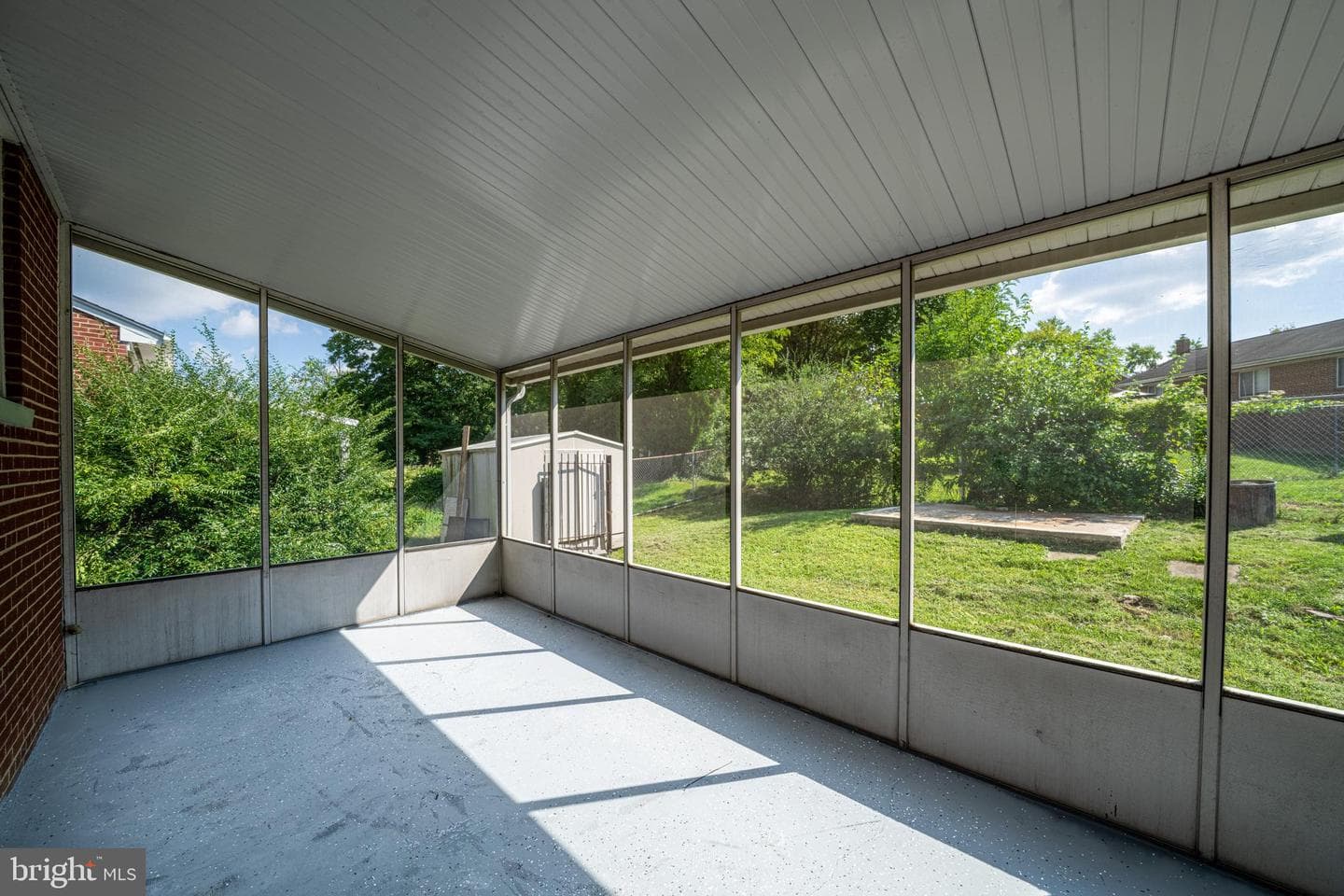 2521 Saint Clair Drive photo 32