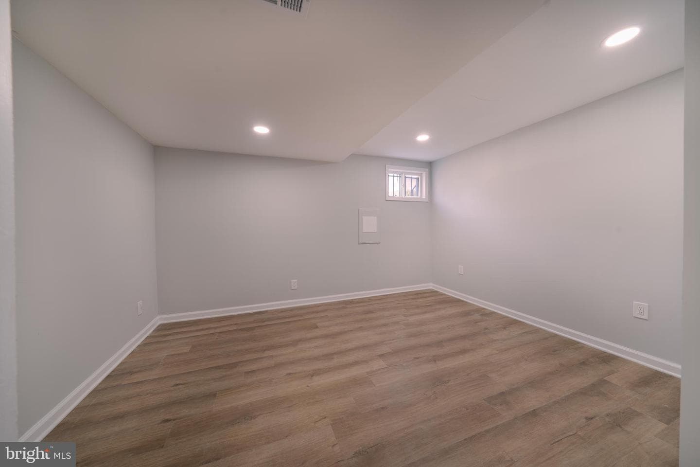 2521 Saint Clair Drive photo 48