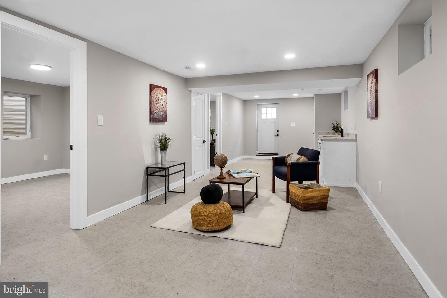 5813 Dewey Street photo 9