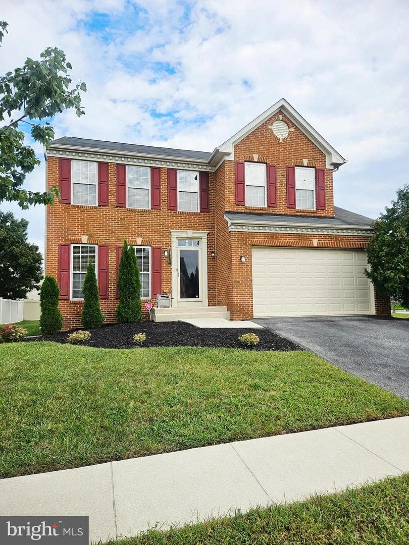 8008 Kingsmill Road photo 1
