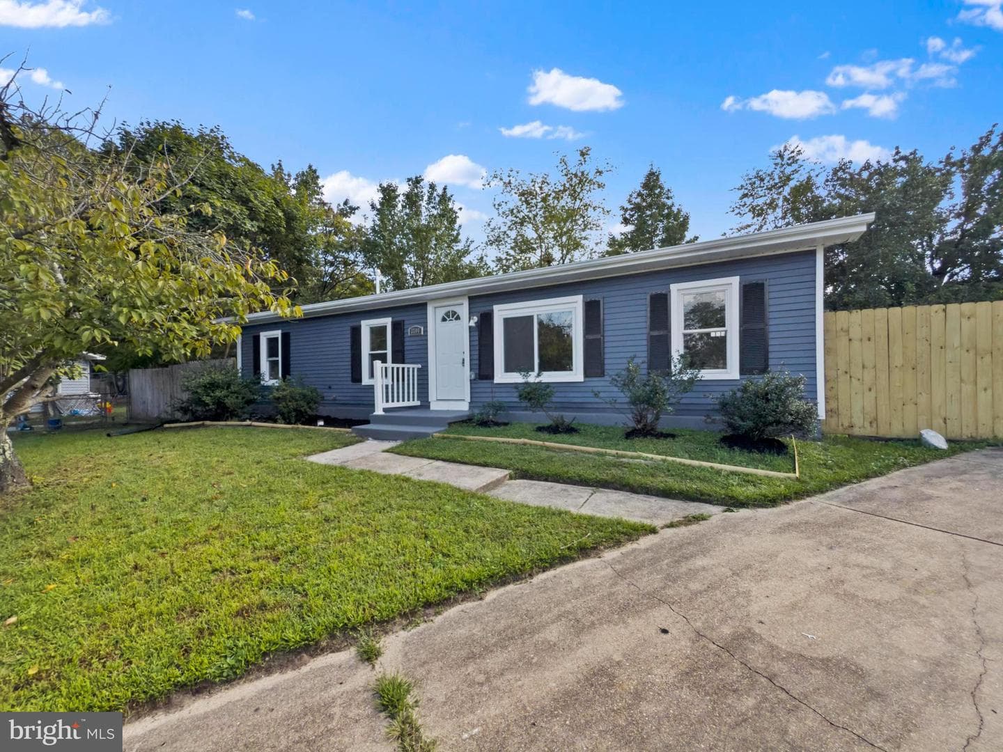 3706 Keyhole Court photo 1