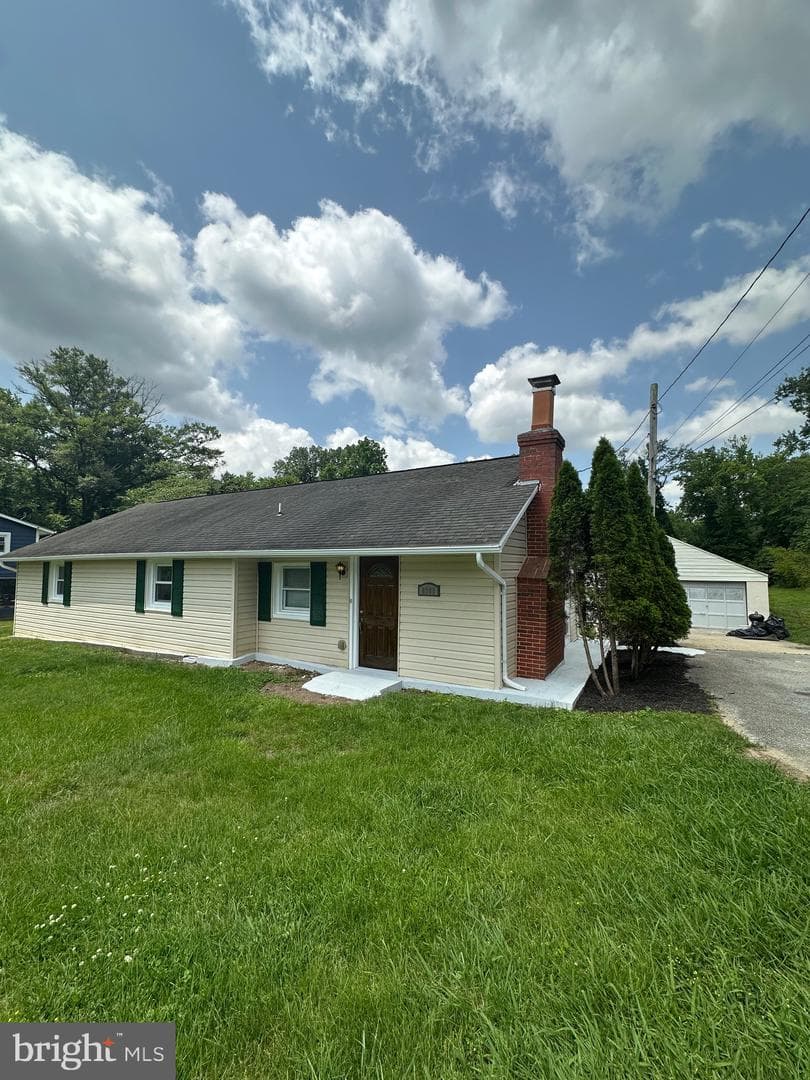 6900 Cipriano Road photo 7