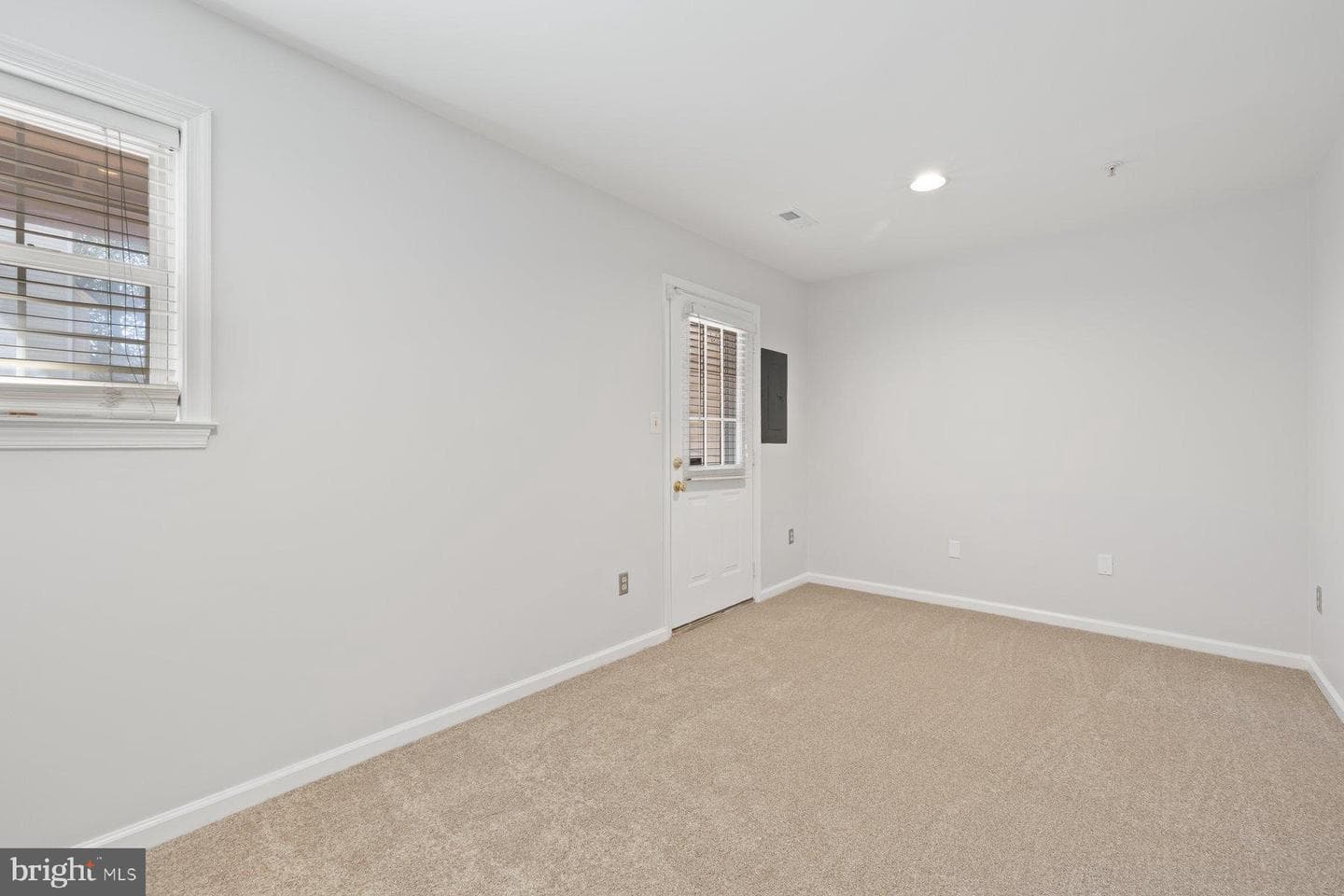 4503 Captain Duval Drive photo 4