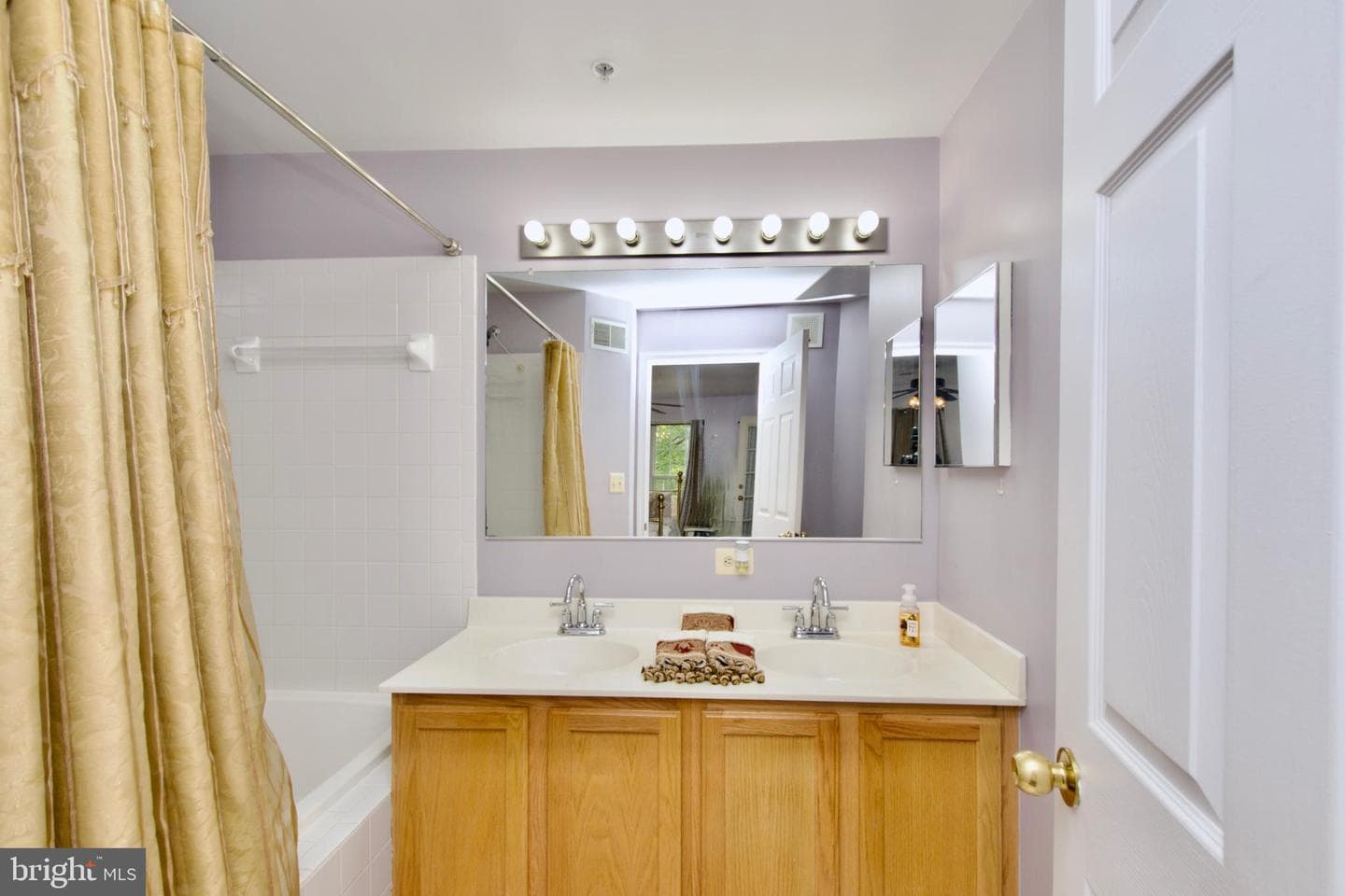 9806 Spanish Oak Way #126 photo 20