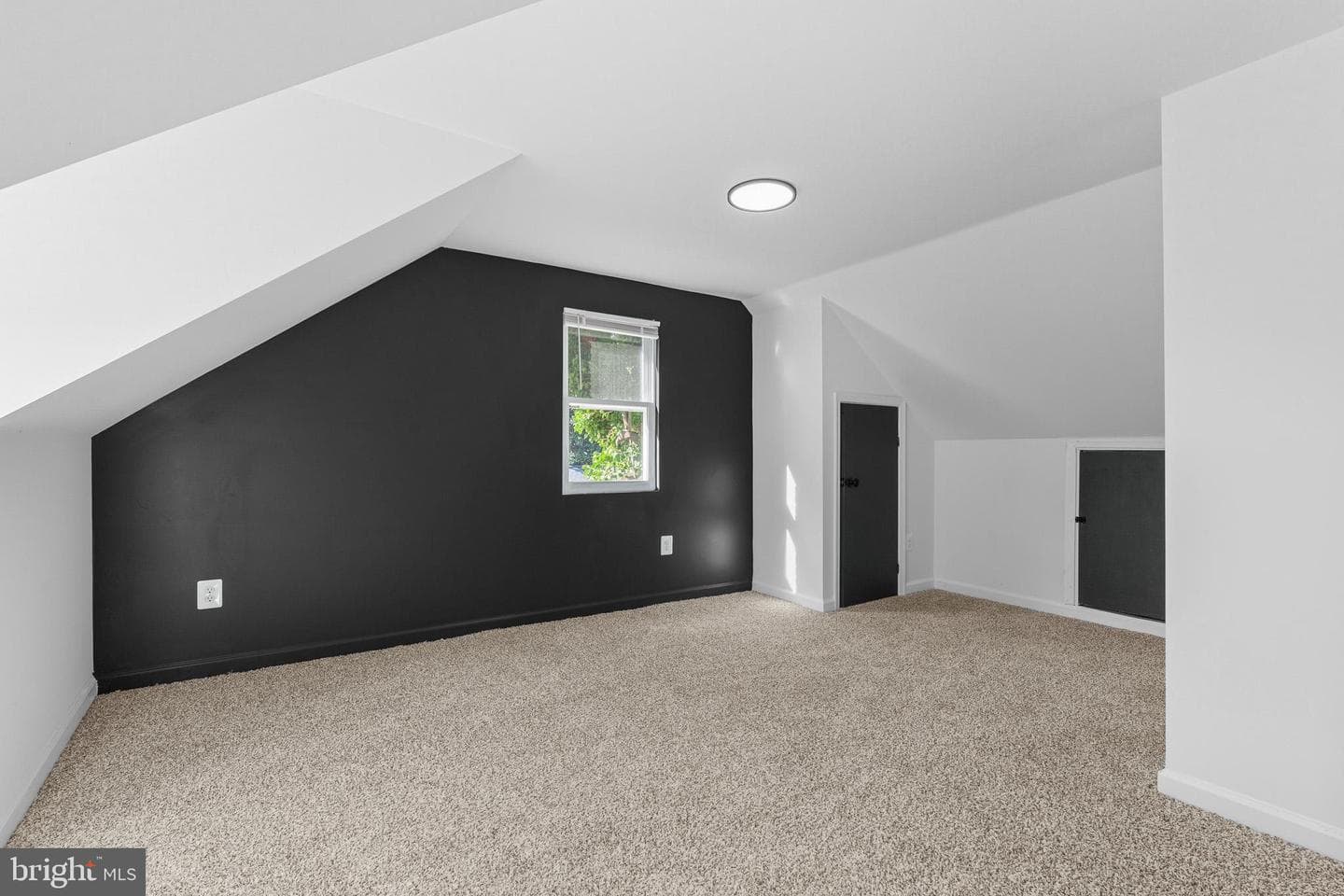 3704 Hamilton Street photo 27