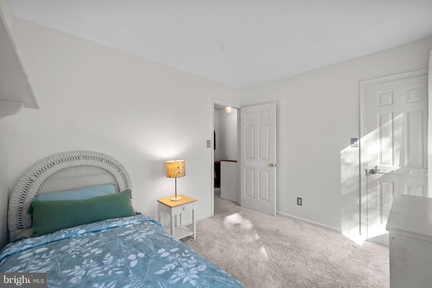 3204 Cheverly Hills Court photo 23