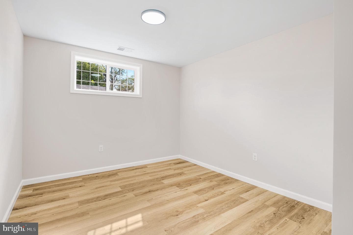 3113 Lakehurst Avenue photo 26