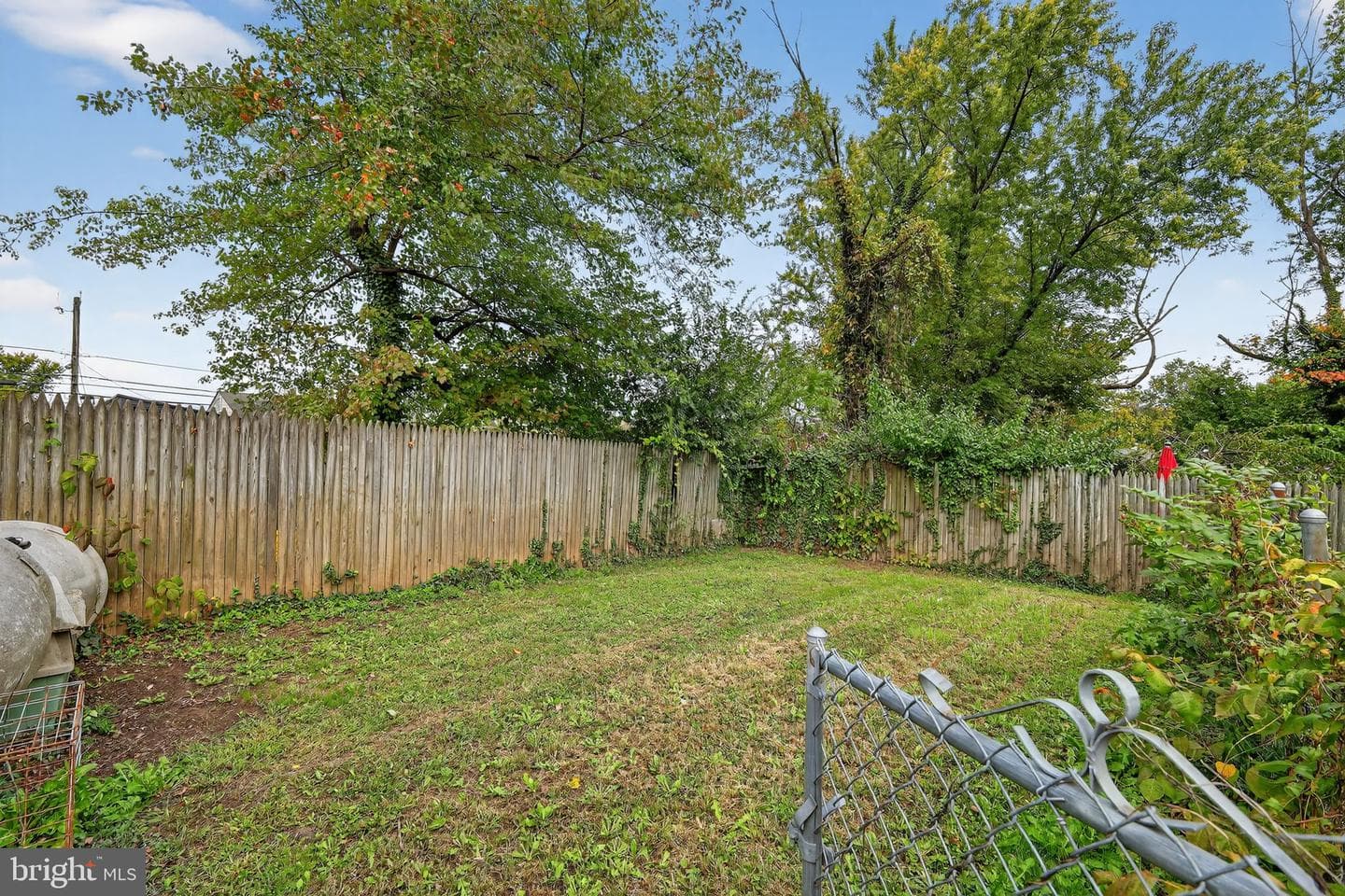 7850 Burnside Road photo 8