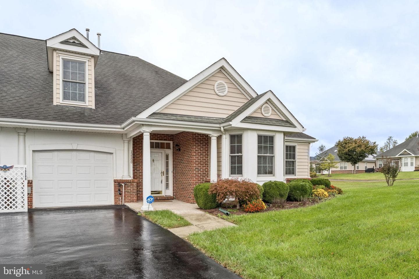13200 Wright Place photo 2
