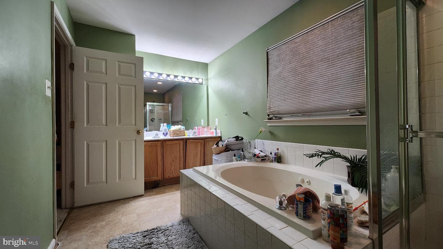 10307 Keepsake Lane photo 8