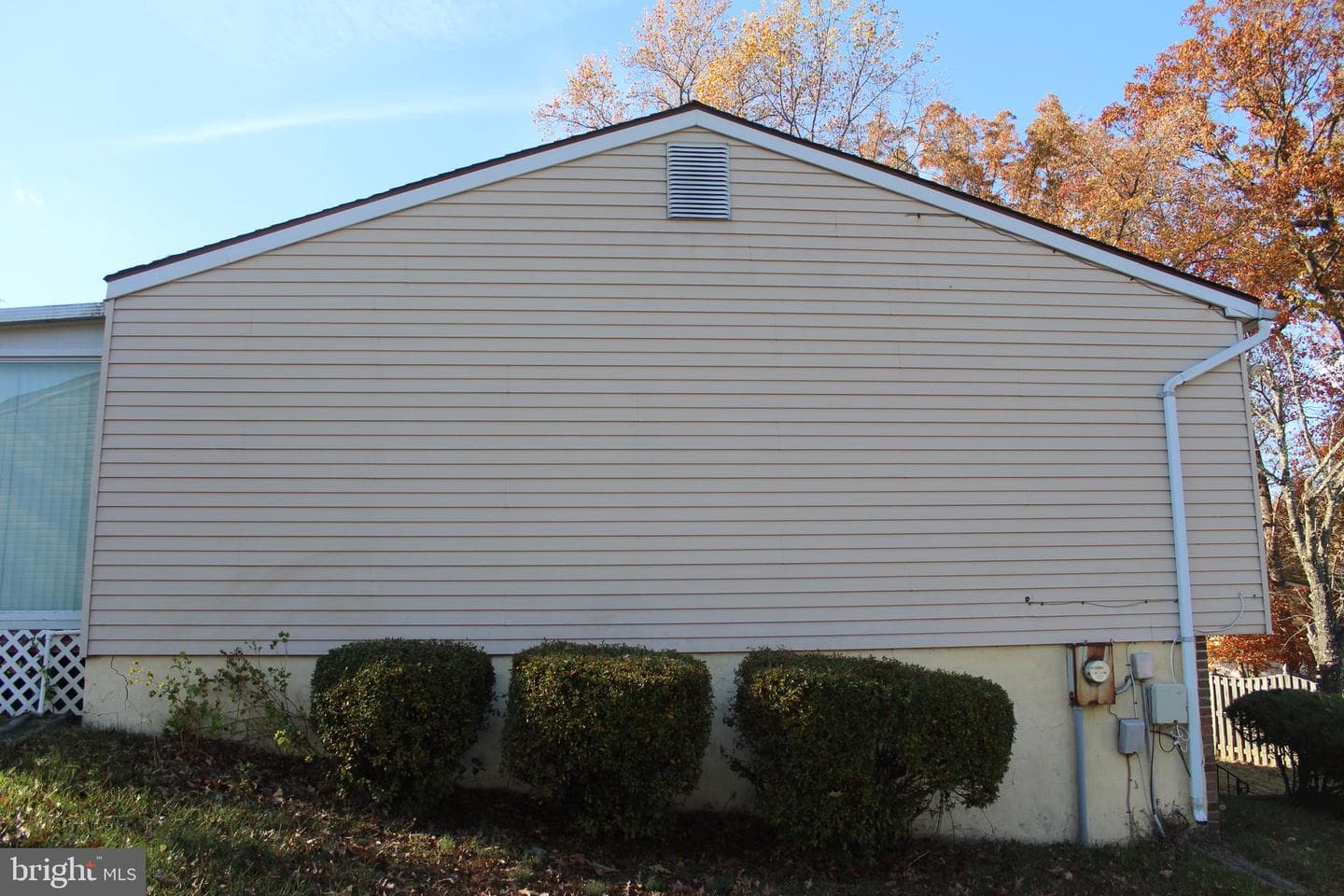 5405 Truoc Court photo 3