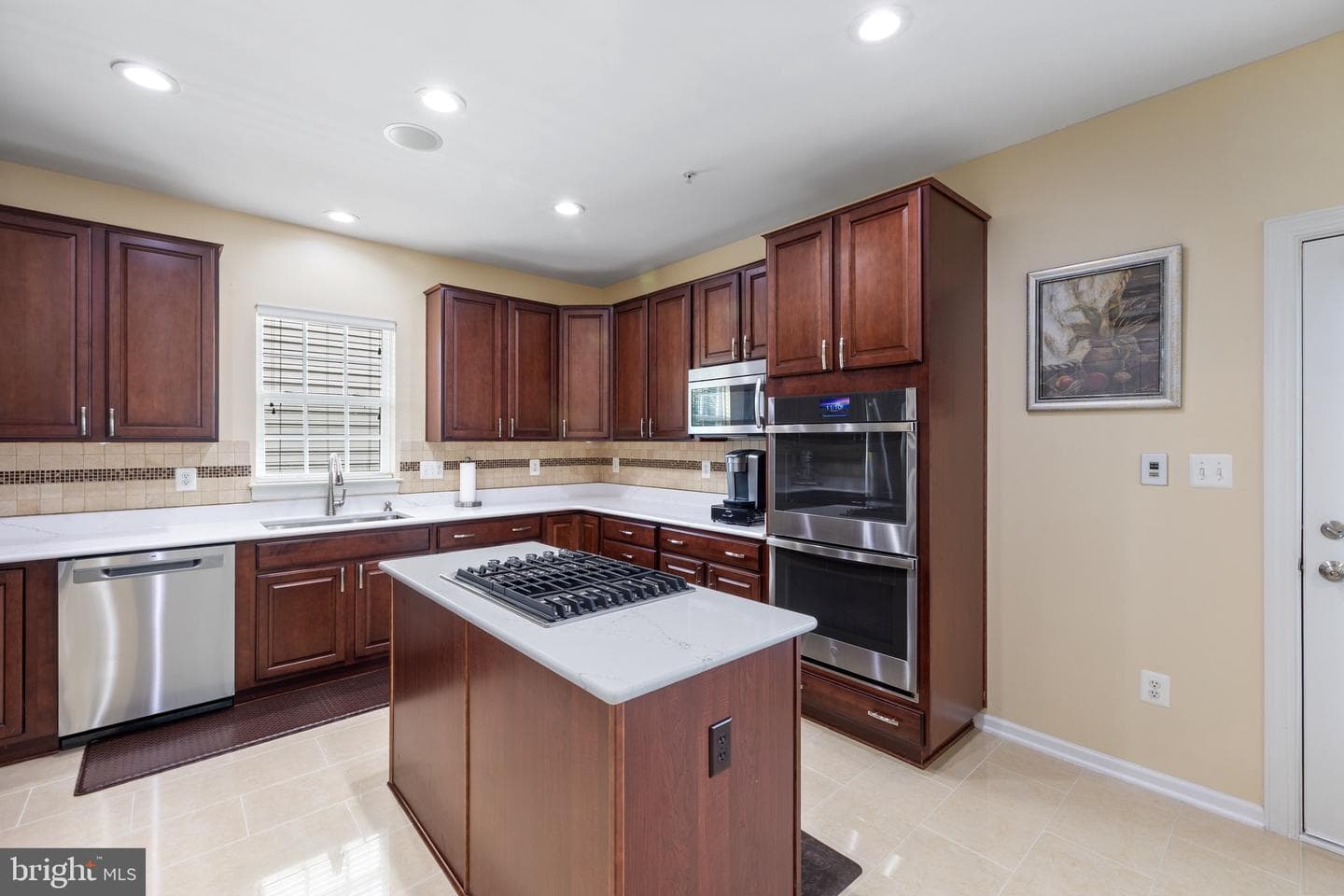 2704 Beech Orchard Lane photo 12