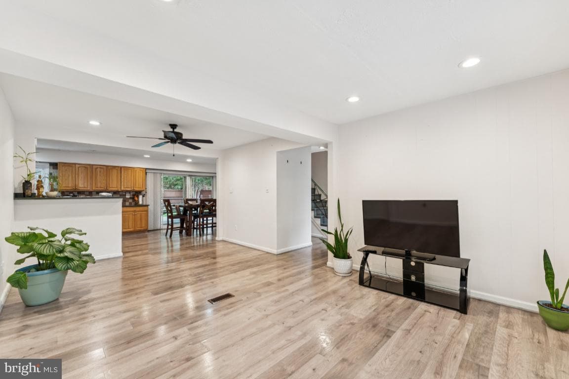 12021 Twin Cedar Lane photo 12