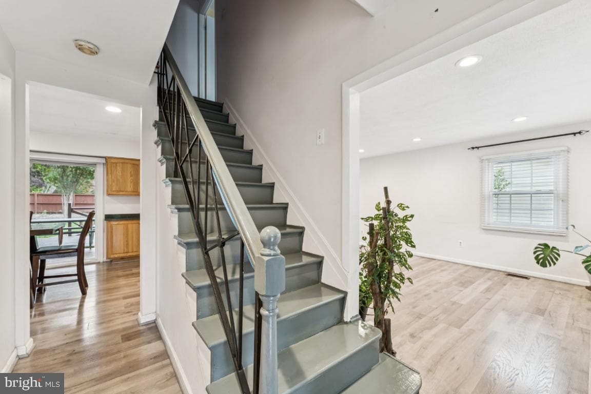12021 Twin Cedar Lane photo 3
