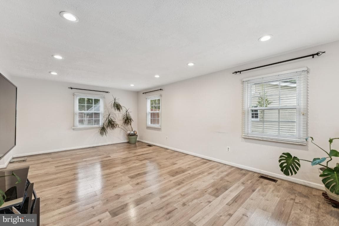 12021 Twin Cedar Lane photo 4