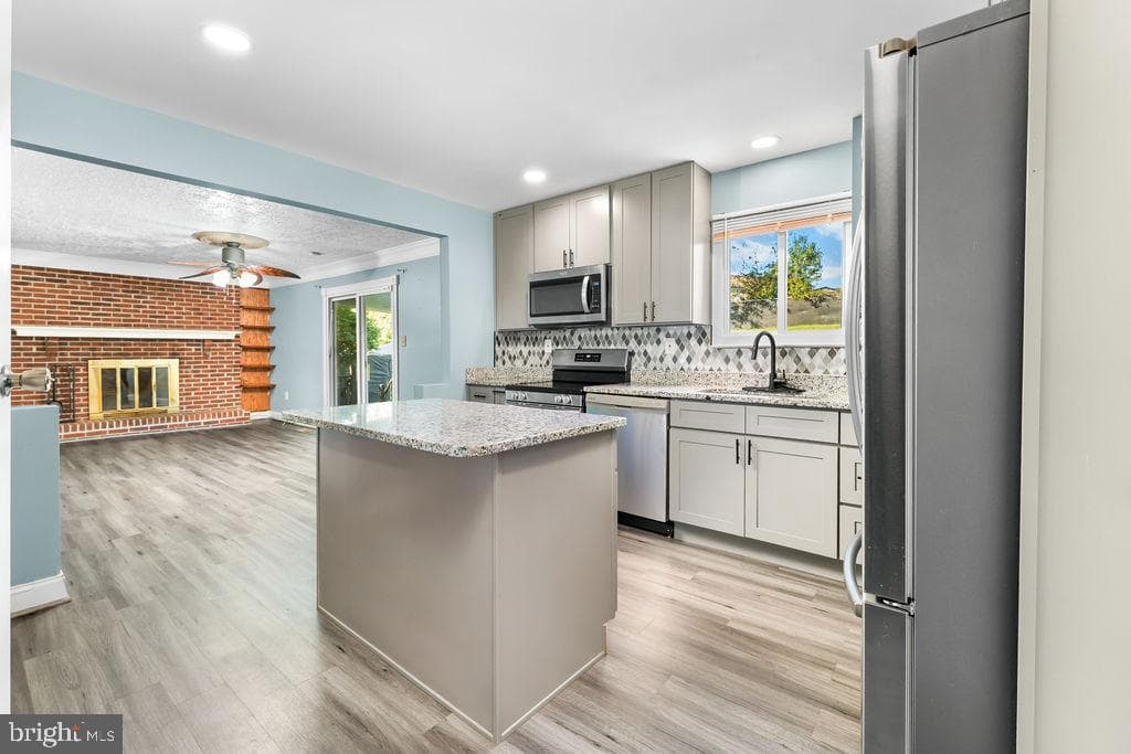 4924 Plata Street photo 10