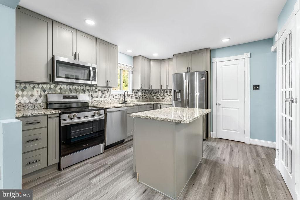 4924 Plata Street photo 9