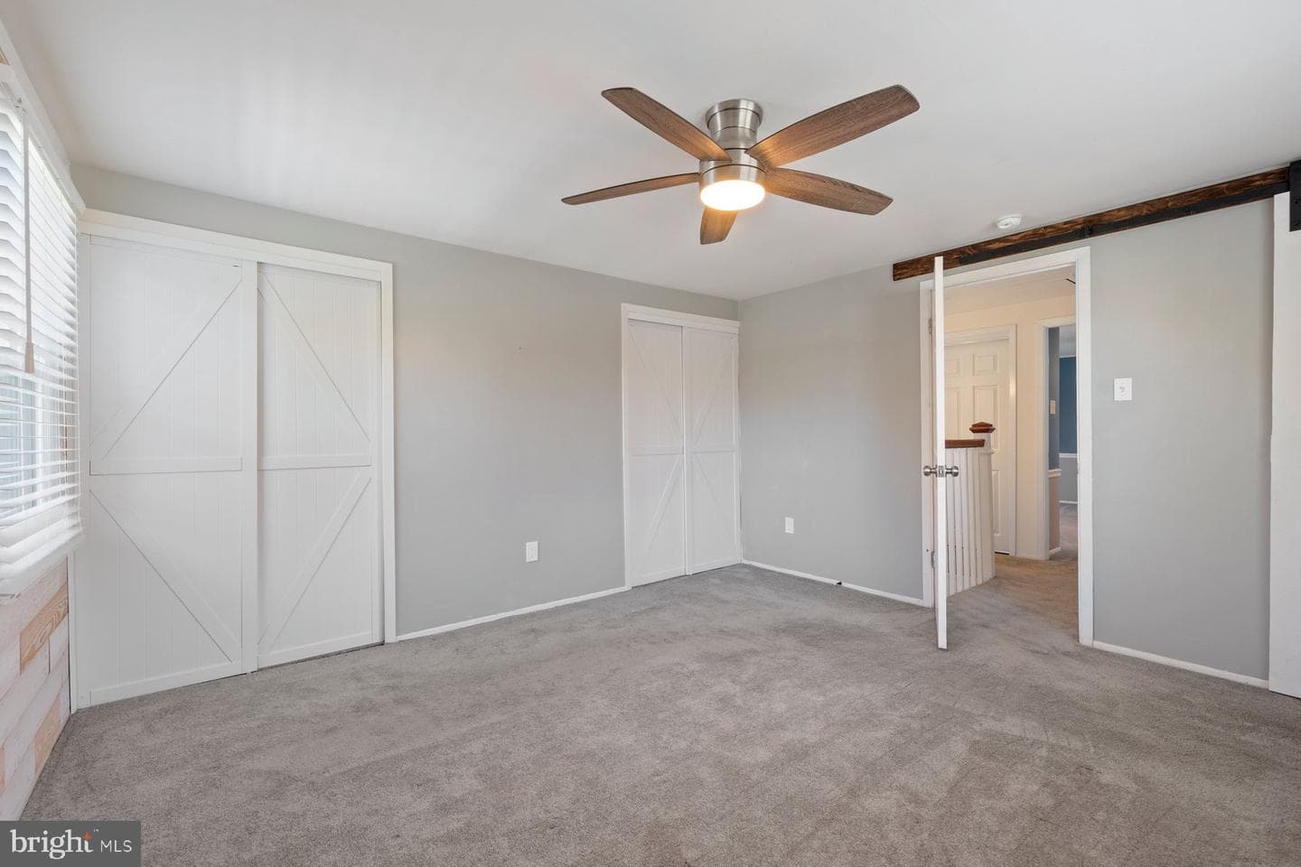 3913 York Lane photo 23