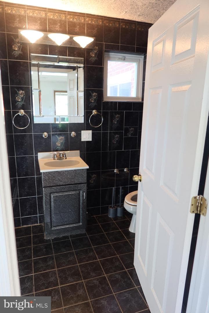 1152 Booker Drive photo 10