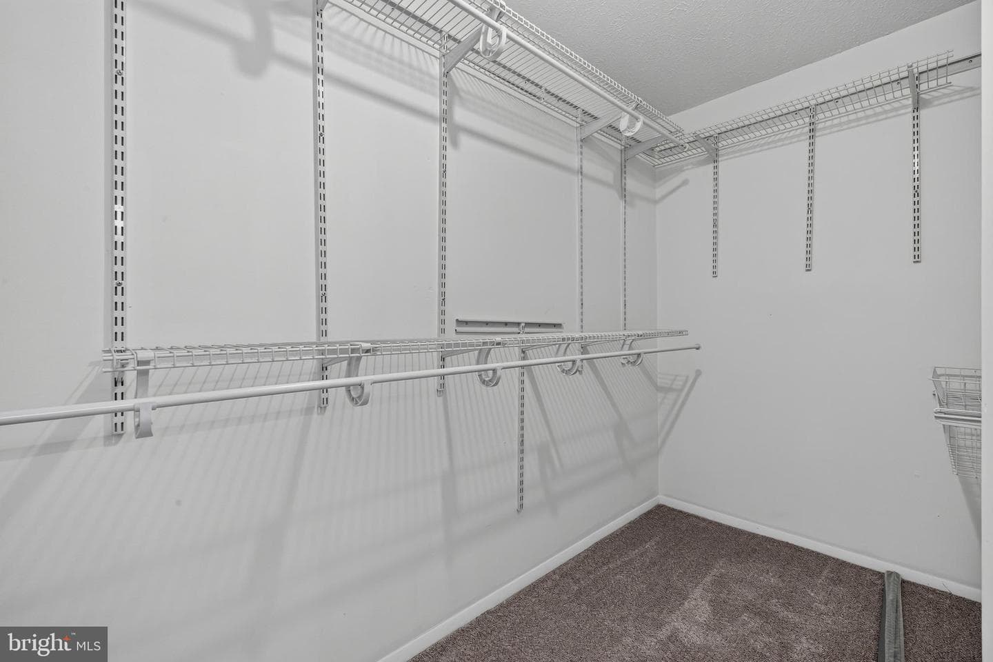 8106 Triple Crown Road photo 37