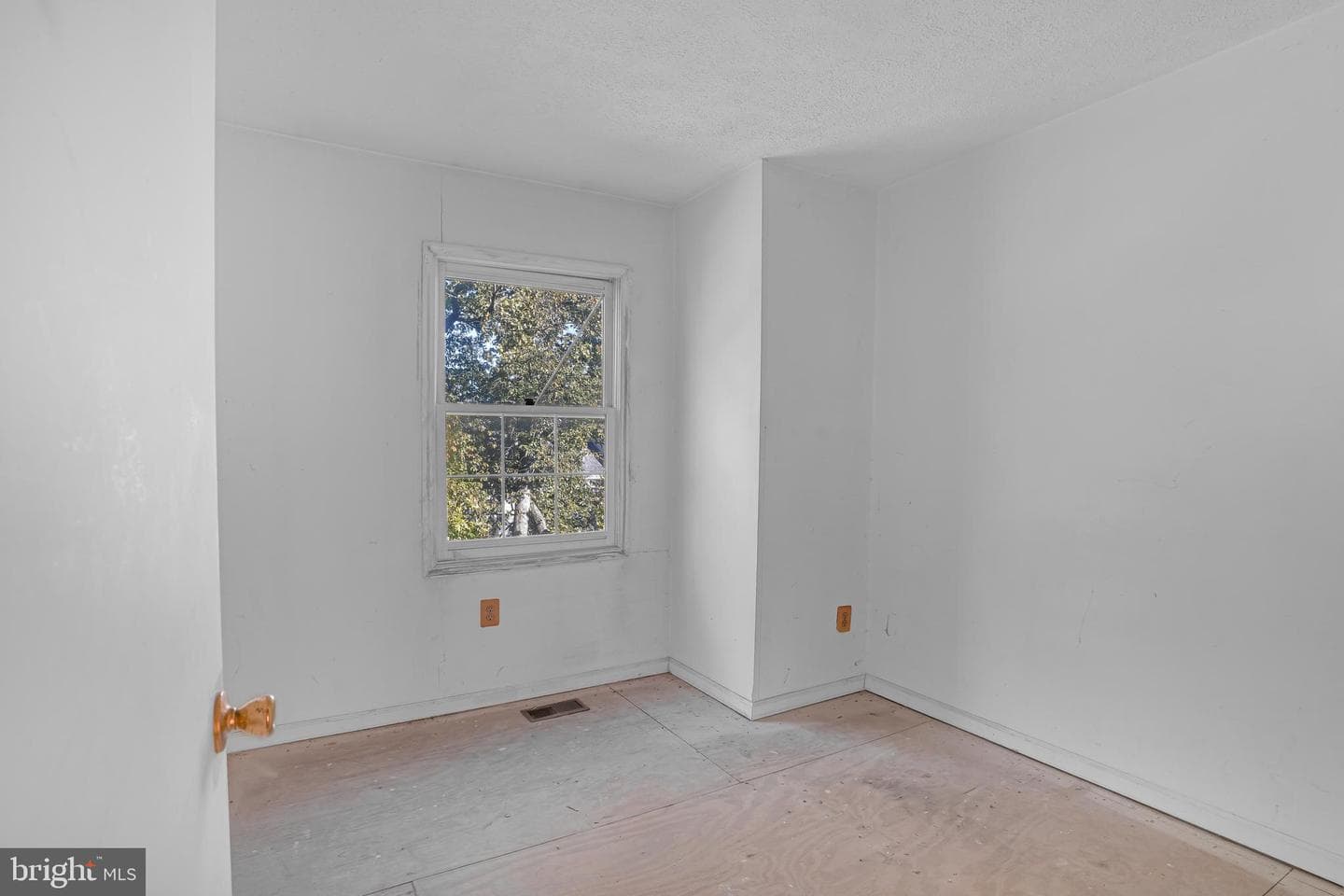 2303 Anvil Lane photo 12
