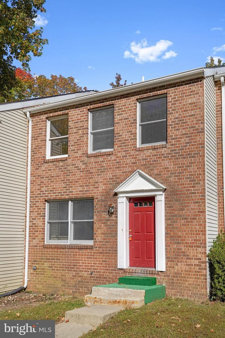 2303 Anvil Lane photo 2