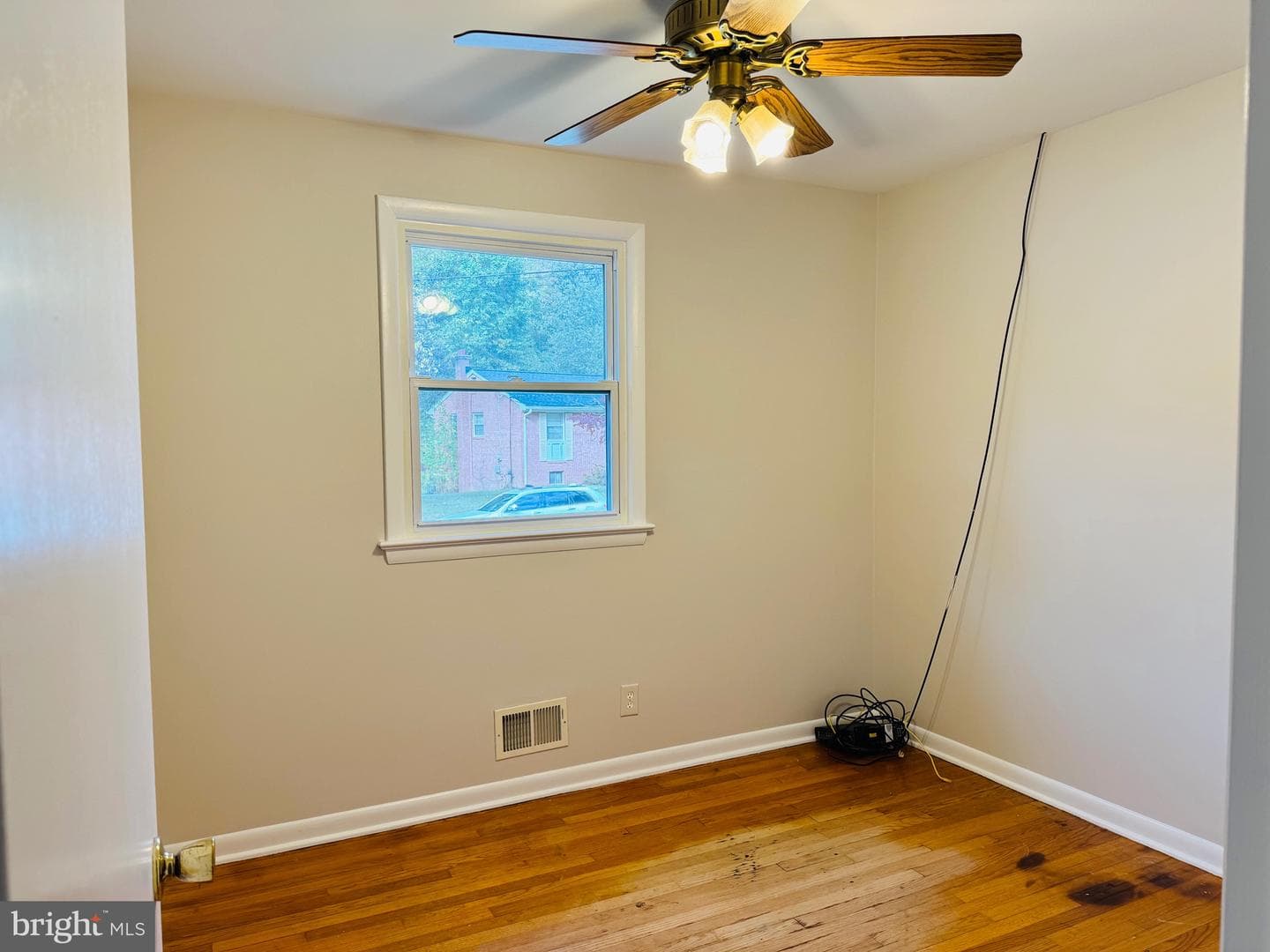 7603 Redwood Court photo 15