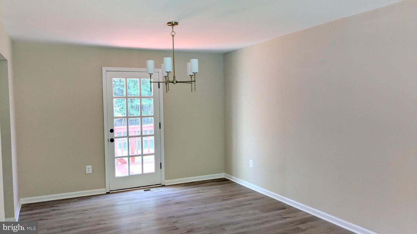 9903 Quiet Glen Court photo 6