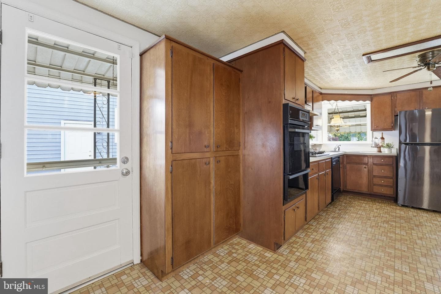 5519 Kennedy Street photo 8