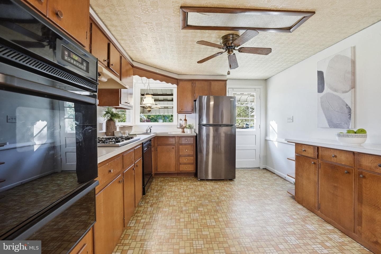 5519 Kennedy Street photo 9