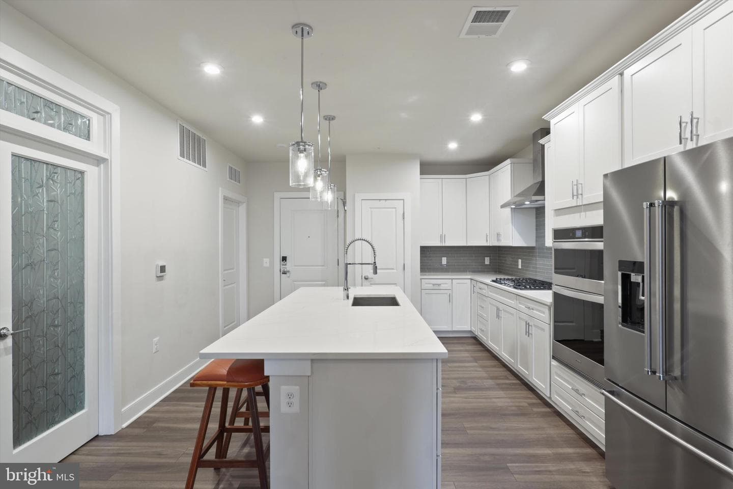 104 Saint Ives Place #409 photo 5