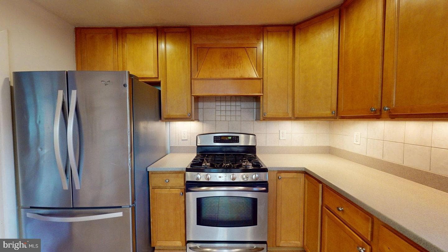 7110 Beltz Drive photo 17